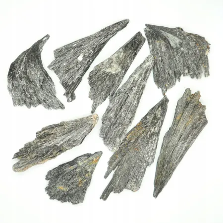 Czarny kyanit, surowy dysten cyjanit kianit CH