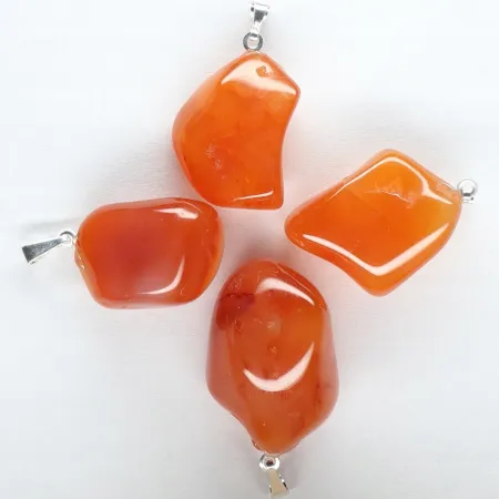 Zawieszka Karneol polerowana bryłka rozmiar S element wisiorka