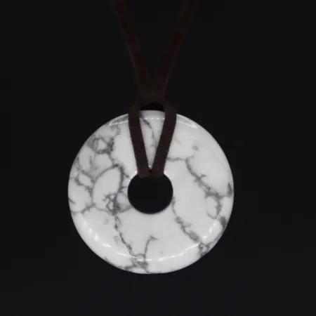 Wisiorek na rzemyku donut 30mm-Magnezyt naturalny