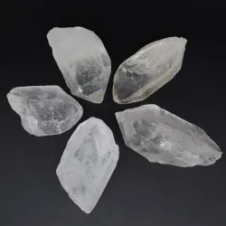 KRYSZTAŁ GÓRSKI naturalny surowy kamień czakry rozmiar L waga od 20g 1szt.