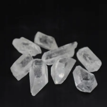 KRYSZTAŁ GÓRSKI naturalny surowy kamień czakry waga 5g 1 sztuka