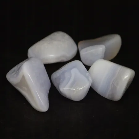 Chalcedon niebieski (błękitny) otoczak rozmiar L 1 szt.