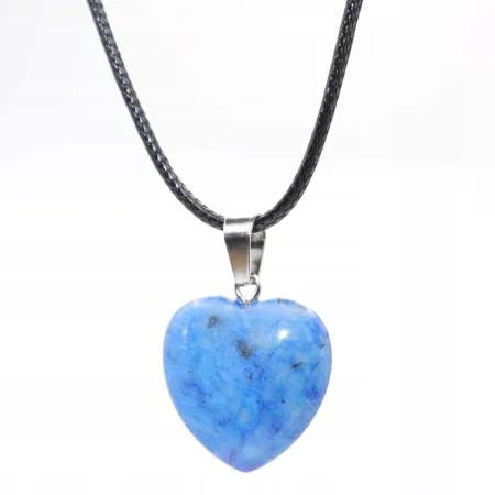 Wisiorek serce 2cm minerał naturalny na regulowanym sznurku 55cm różne 1szt