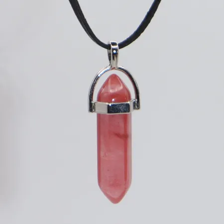 Wisiorek na rzemyku, kamień - Kwarc arbuzowy