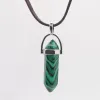 Wisiorek na rzemyku, kamień - malachit syntetyczny