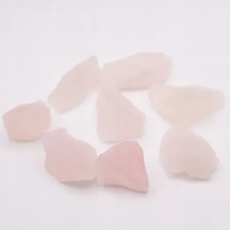 Kwarc różowy naturalny surowy kryształ kamień miłości czakra serca 5g 1szt.