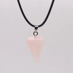 Wahadełko kwarc różowy wisiorek amulet regulowany woskowany sznurek 55cm