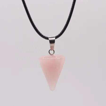 Wahadełko kwarc różowy wisiorek amulet regulowany woskowany sznurek 55cm