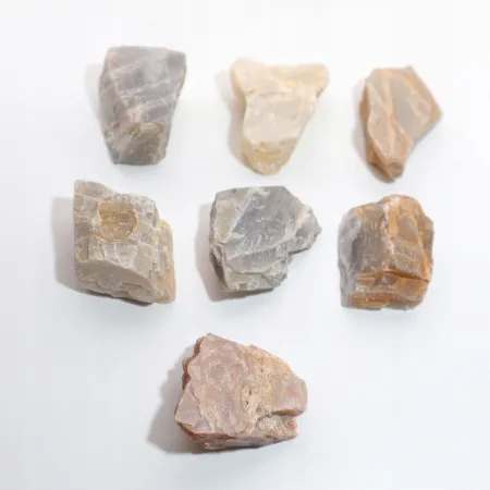 Kamień księżycowy MOON, Indie, bryłka natural S 1szt.