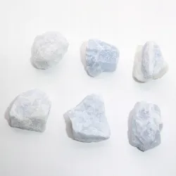 KALCYT NIEBIESKI szafirowy naturalny kamień surowy M 15-20g 1szt.