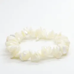 Bransoletka masa perłowa drobny kamień naturalny chips elastyczna gumka